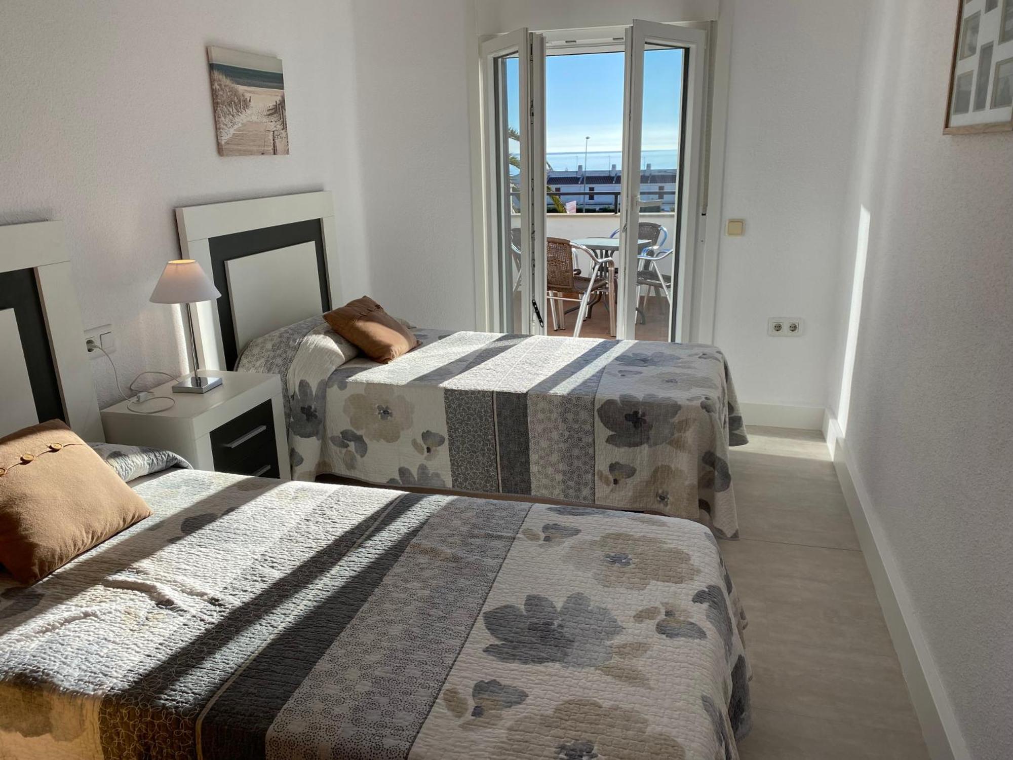 Apartamentos Playa D Y G Sant Carlos de la Ràpita Exteriör bild