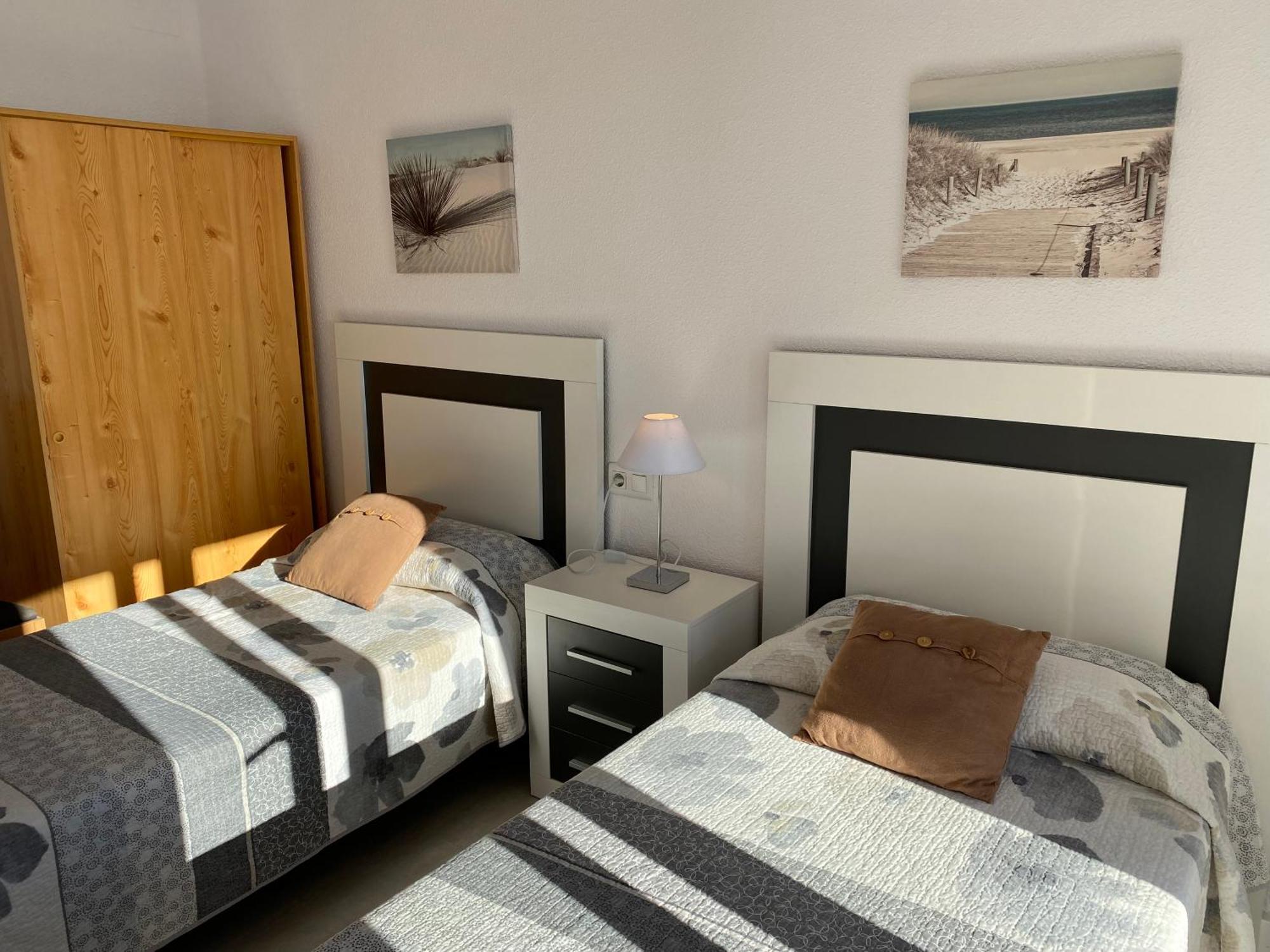 Apartamentos Playa D Y G Sant Carlos de la Ràpita Exteriör bild