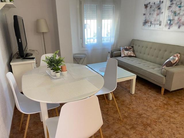 Apartamentos Playa D Y G Sant Carlos de la Ràpita Exteriör bild